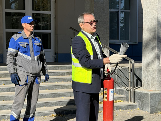 В Инженерно-техническом центре была проведена противопожарная тренировк